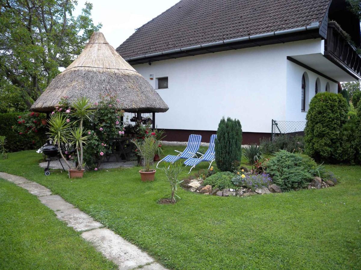 Apartment Balatonbereny 4 Extérieur photo