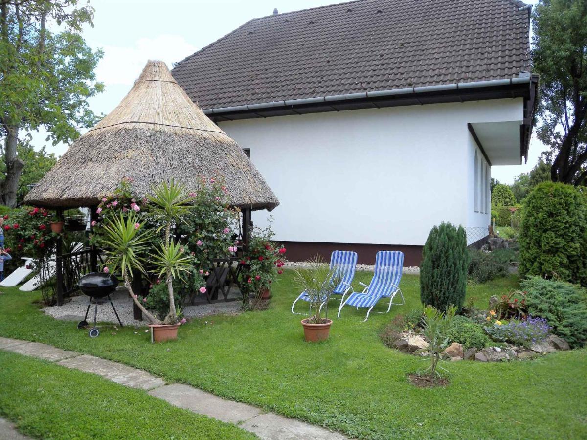Apartment Balatonbereny 4 Extérieur photo